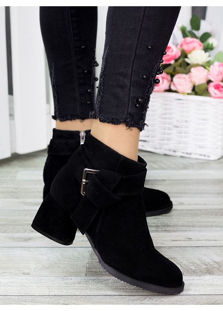 Черевики ботильйони жіночі замшеві чорні Ella 7308-28