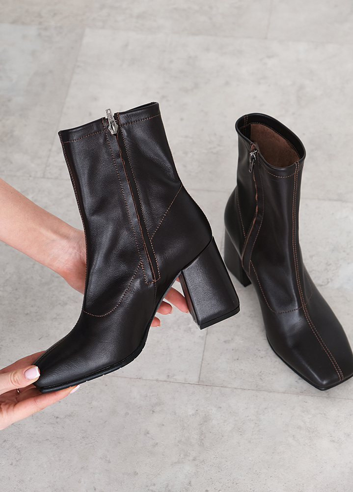 Ботинки ботильоны женские кожаные  brown 8453-28