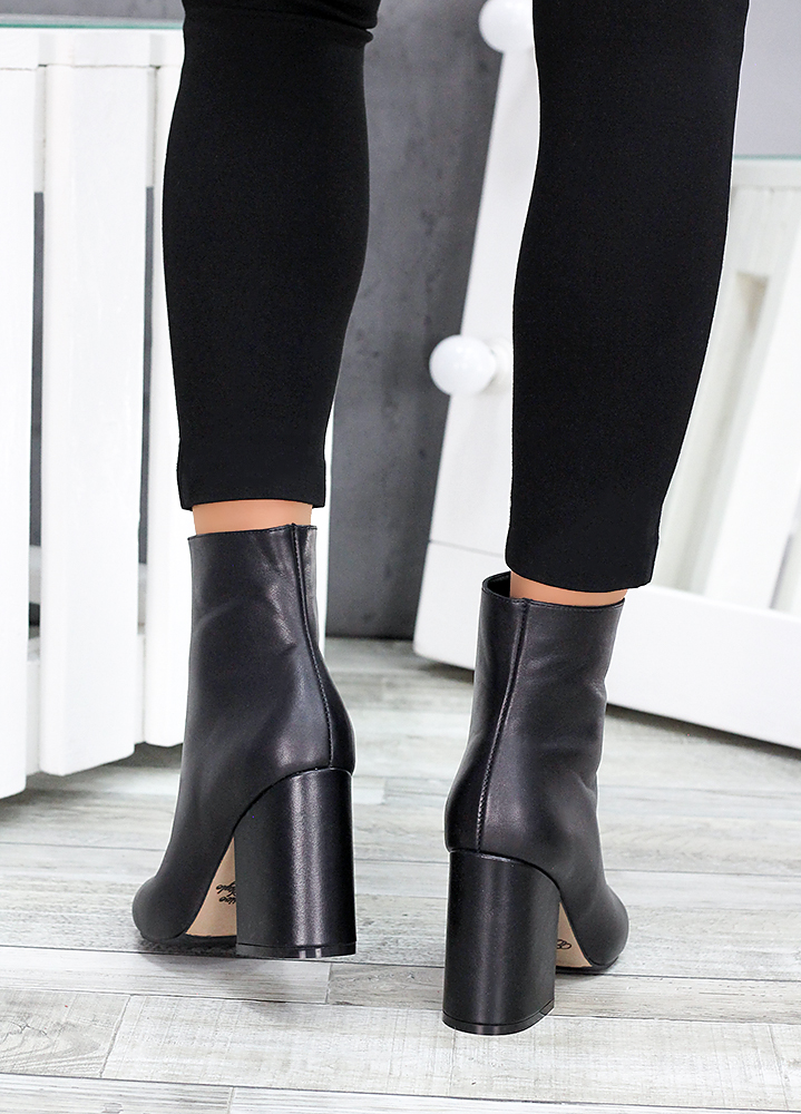 Черевики ботильйони жіночі шкіра чорні Ванесса 7518-28