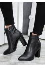 Черевики ботильйони жіночі шкіра чорні Шанталь 6424-28