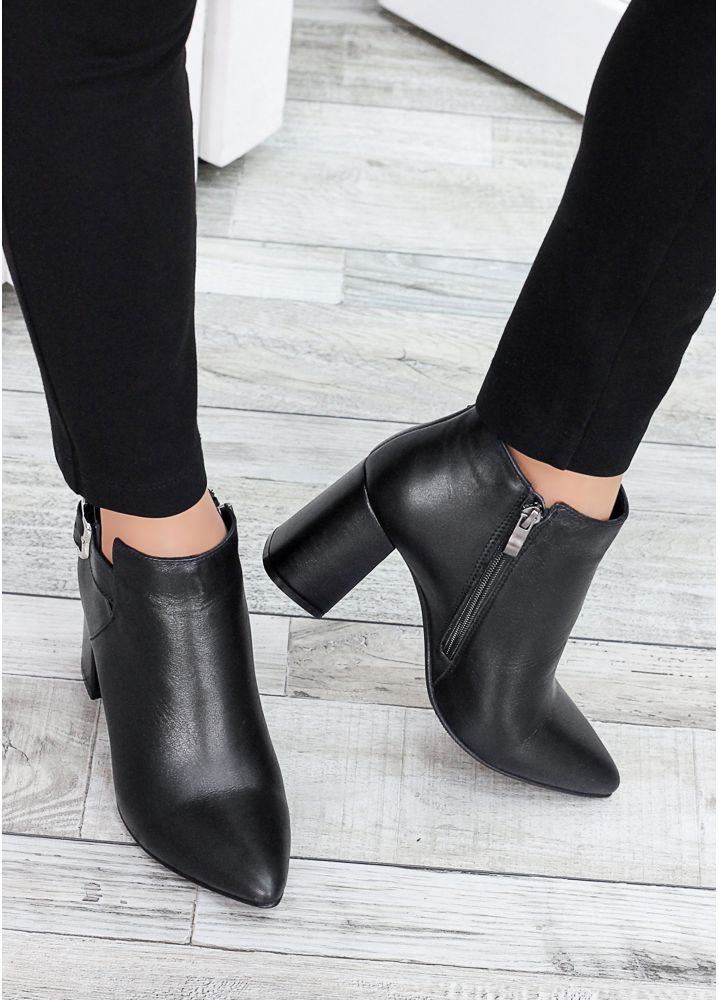 Ботинки ботильоны женские кожаные черные Sollo 7759-28