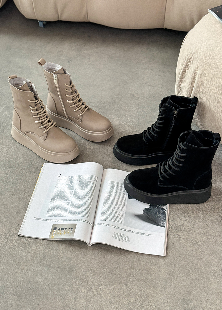 Черевики жіночі замшеві чорні на платформі 8230-28