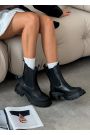 Черевики жіночі шкіряні чорні з резинкою 8240-28