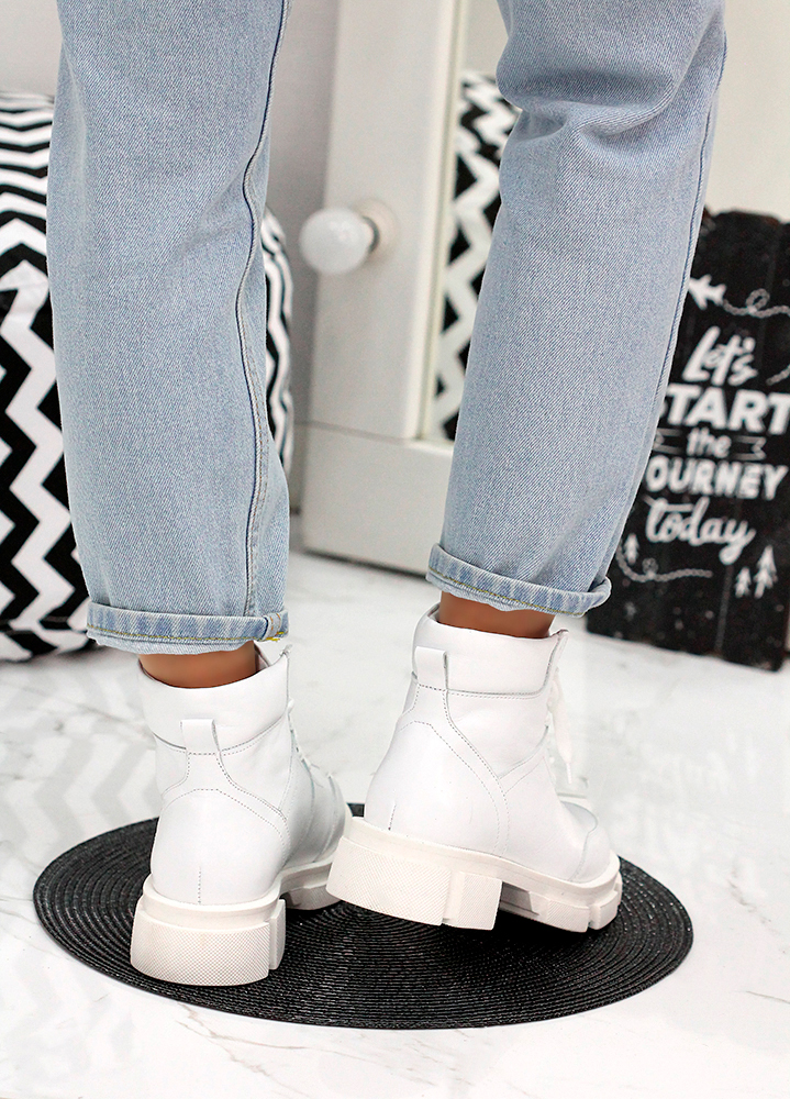 Черевики жіночі шкіряні білі 7885-28