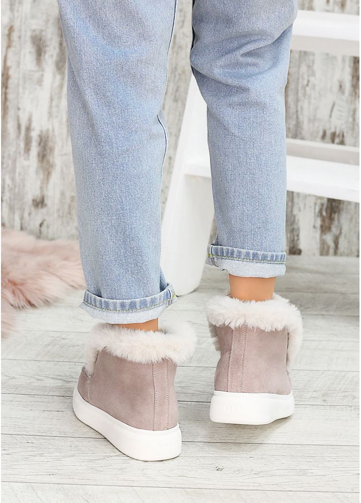 Ботинки короткие женские замша  пудра LORO 7542-28