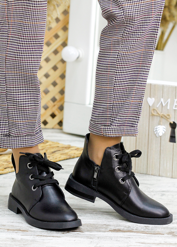 Черевики короткі жіночі шкіряні чорні 7795-28