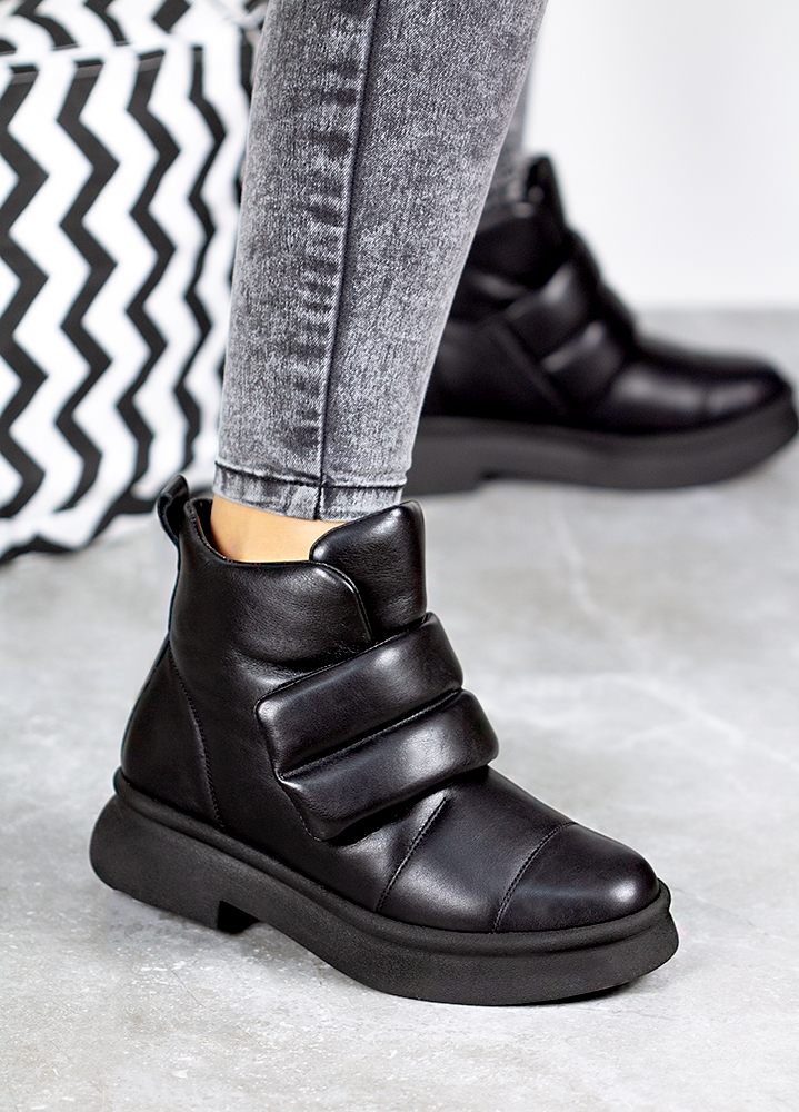 Ботинки женские кожаные черные 8076-28