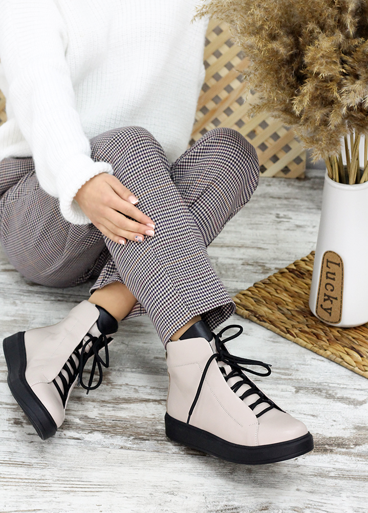 Ботинки женские кожаные бежевые Ultimatum 7656-28