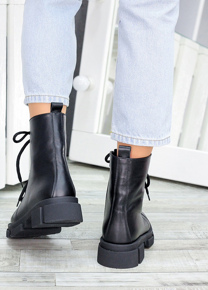 Ботинки берцы женские кожаные черные 7454-28