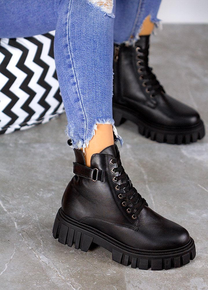 Черевики жіночі шкіряні чорні 8056-28