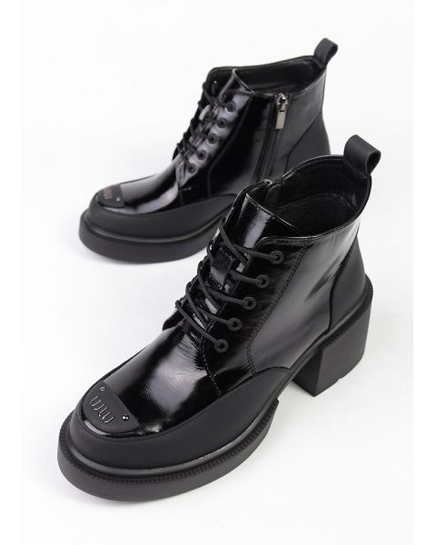 Черевики жіночі лак шкіра на підборах чорні 8525-28