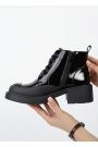 Черевики жіночі лак шкіра на підборах чорні 8525-28