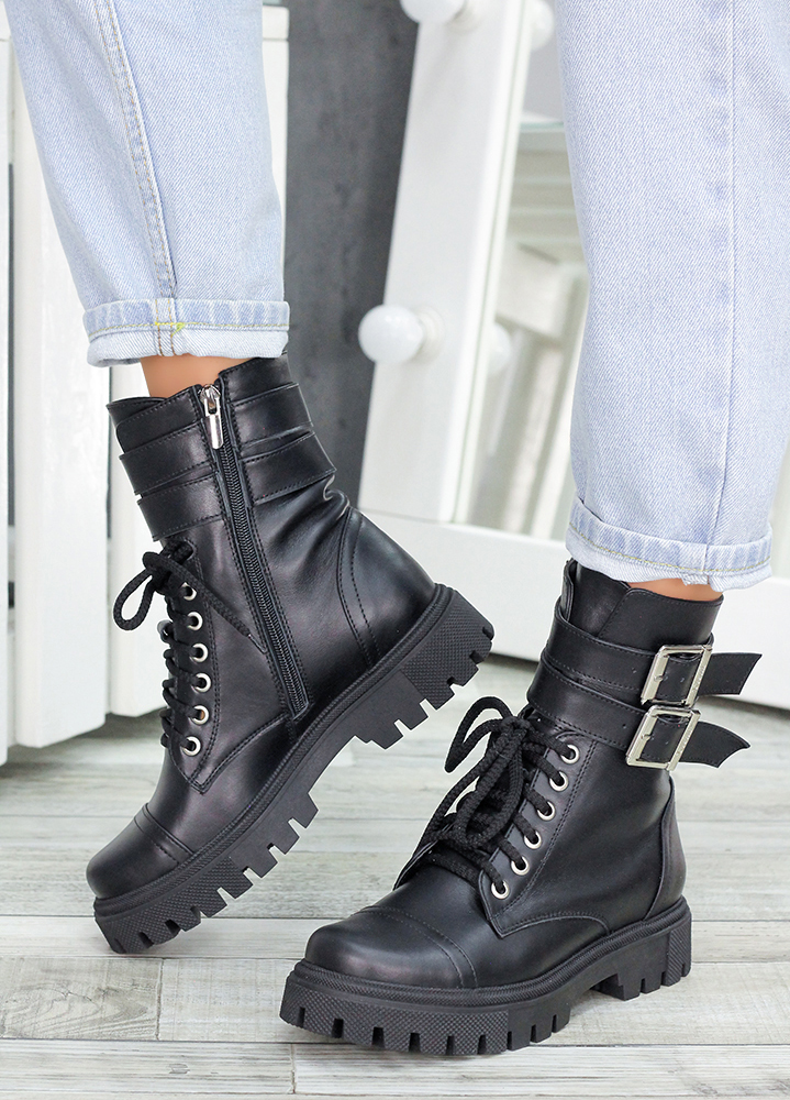 Черевики жіночі шкіряні чорні з пряжками 7456-28