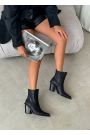 Ботинки казаки женские кожаные черные 8250-28