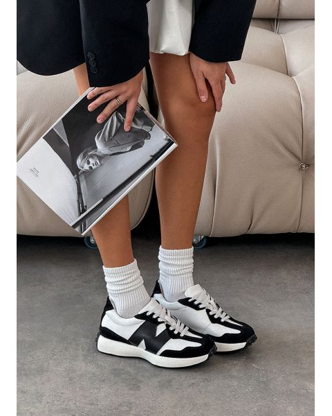 Кроссовки женские кожаные белые Balance 8229-28