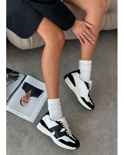 Кроссовки женские кожаные белые Balance 8229-28