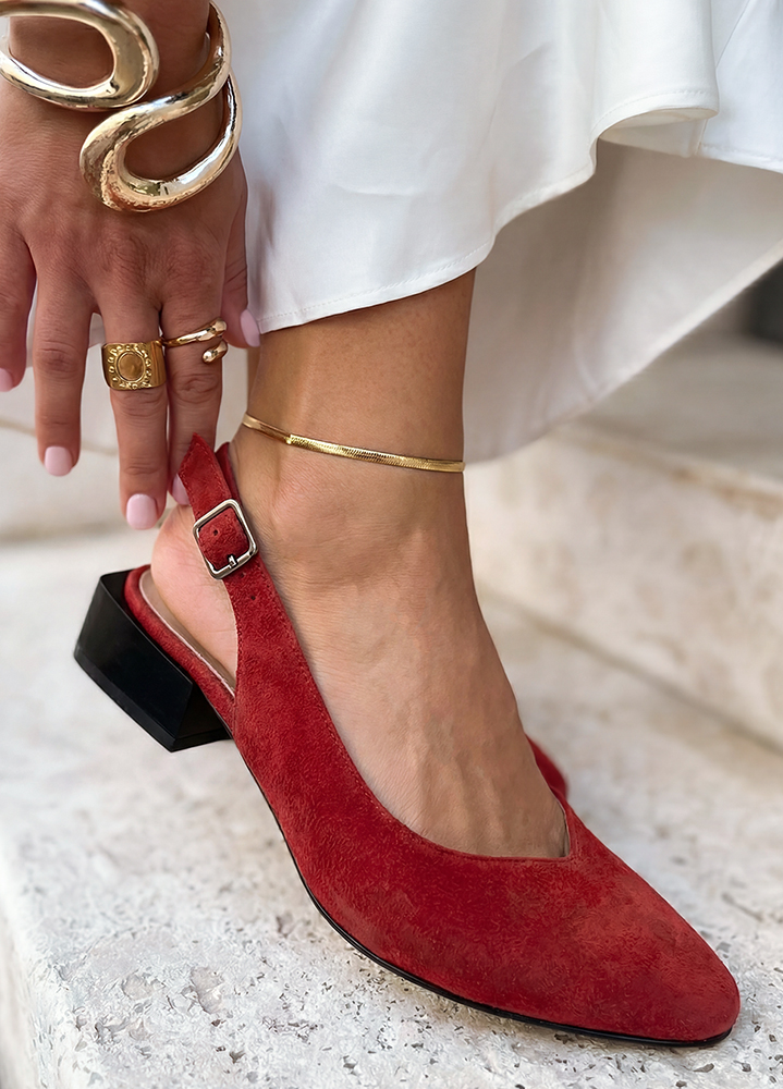 Туфлі босоніжки гострий ніс червона замша Rose 8666-28