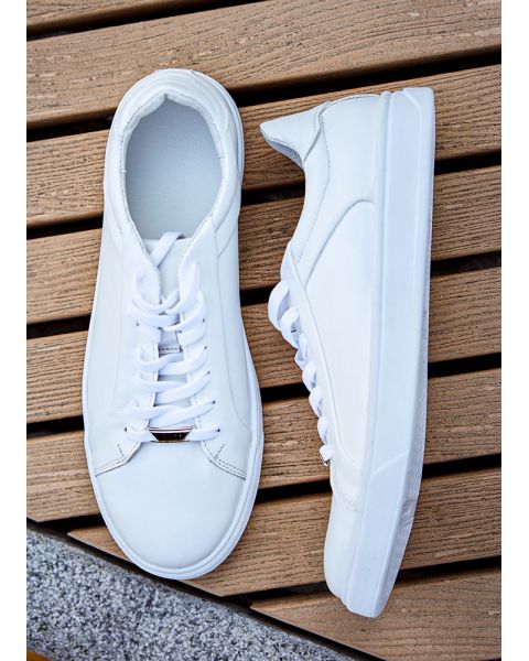 Кеди чоловічі CLASSIC шкіряні білі 8514-28