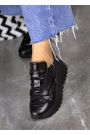 Кросівки жіночі шкіряні чорні KORSET 8010-28