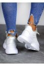 Кросівки жіночі зимові шкіряні білі GOLD 8065-28