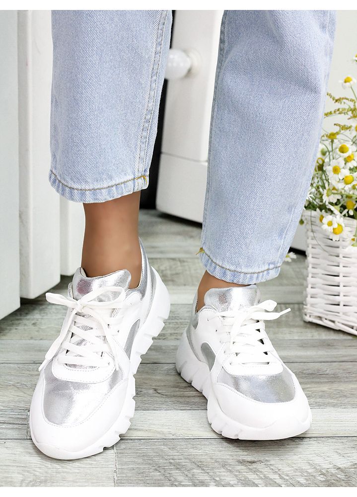 Кроссовки кожа Balenc!aga серебро 7447-28