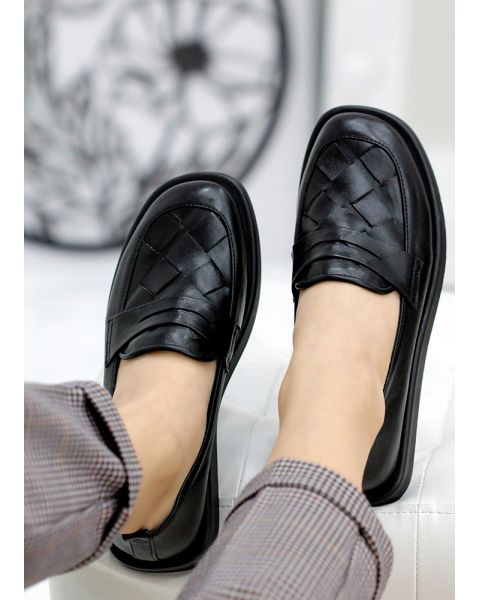 Туфли лоферы женские кожаные черные Twist 7809-28