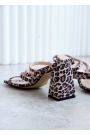 Босоніжки леопард шкіра 8429-28
