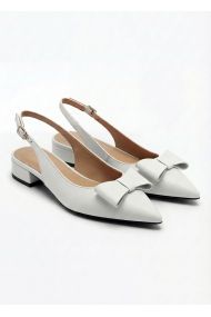 Туфли Bant кожа белые на маленьком каблуке 8599-28