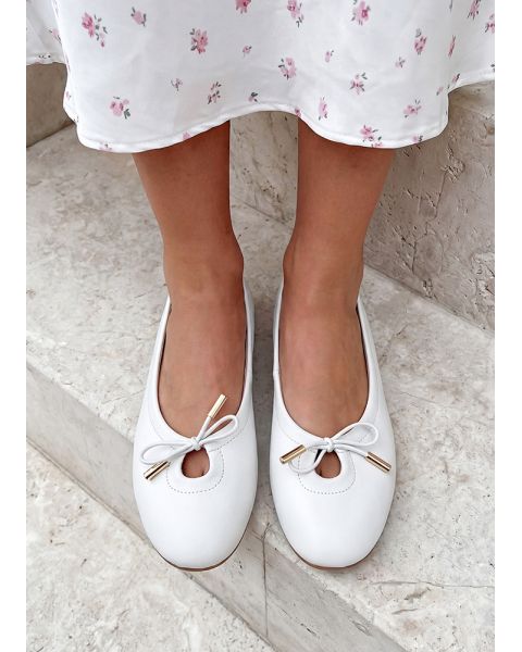 Туфли балетки кожаные белые с бантиком 8651-28 Туфли балетки кожаные белые с бантиком 8651-28