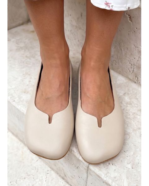 Туфлі балетки бежеві Barefoot шкіряні 8697-28 Туфлі балетки бежеві Barefoot шкіряні 8697-28