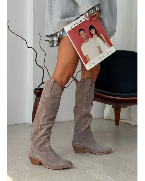 Чоботи козаки латте замша 8224-28